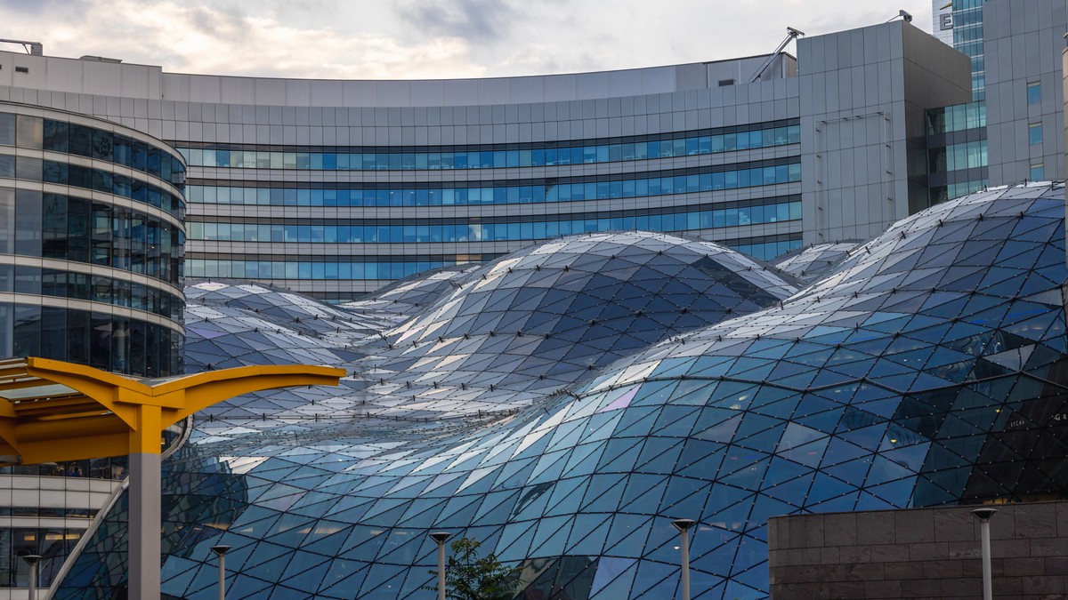 Warszawa Złote Tarasy centrum handlowe galeria handlowe