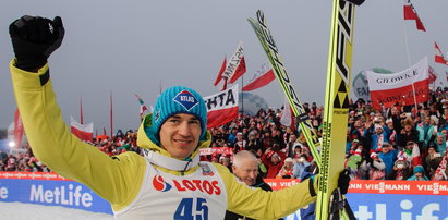 Wielki powrót Stocha! Polski król skoków na podium!