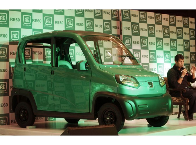 Samochód ma cztery siedzenia i rozwija prędkość do 70 km/godz. Producent deklaruje, że na jednym litrze paliwa auto przejedzie ok. 35 km. Model ma wejść do sprzedaży jeszcze w tym roku