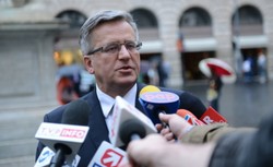 Prezydent apeluje do Polaków: Wywieszajcie flagi i przypinajcie kokardy