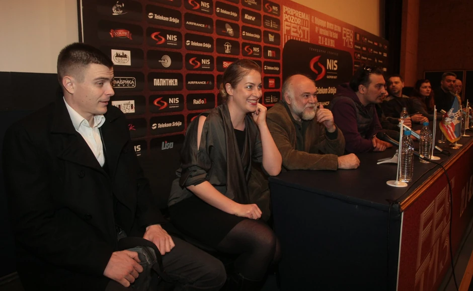 Poznati glumci tumače likove koji donose odluke koje će im promeniti živote