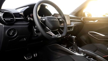 nowa skoda już w salonach. ma silnik 1.5, jest szybka i wygodna. ile kosztuje?