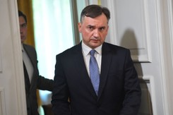 Ziobro: Herr Tusk w końcu ogłosił program. Wprowadzą jak w Holandii eutanazję...