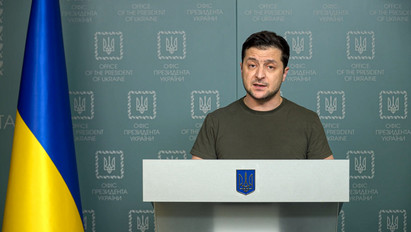 Zelenszkij szinkronszínésznek sem utolsó: ennek a figurának kölcsönözte a hangját az ukrán elnök