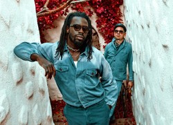 Black Pumas „Chronicles of A Diamond”. Tak gra świat [RECENZJA]