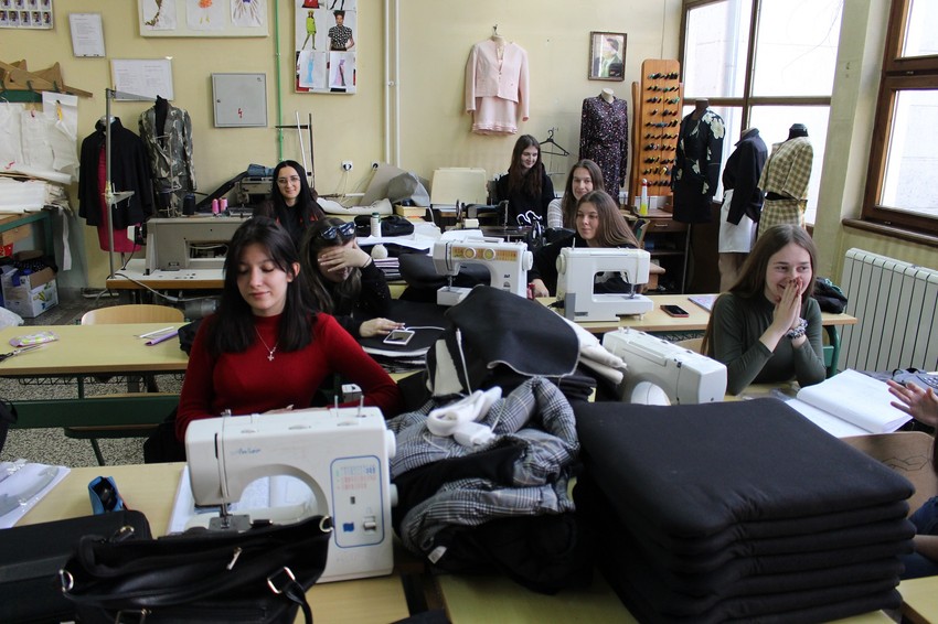 Škola u Bosanskoj Krupi