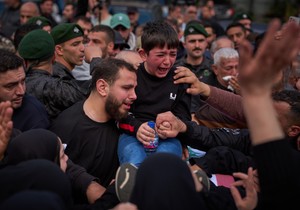 Sahrane 13 libanskih oficira državne bezbednosti poginulih u izraelskom napadu u priobalnom gradu Sidonu, 11. april 2026.