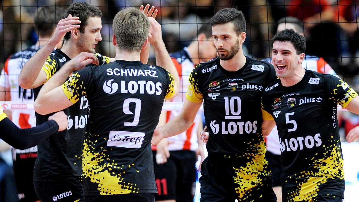 Klub Trefl Gdańsk SA i Grupa Lotos SA przedłużyły współpracę o kolejny, siódmy już sezon. Zespół pod nazwą Lotos Trefl Gdańsk w nadchodzących rozgrywkach będzie bronił medalowej pozycji w PlusLidze i zadebiutuje w elitarnej Lidze Mistrzów - przekazał klub wicemistrzów Polski.