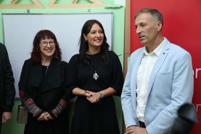 Obraćanje direktora OŠ "Sava Munćan", Kruščica