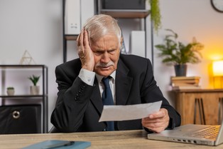 Jaka emerytura po 25 latach działalności gospodarczej? Ile wynosi emerytura z działalności gospodarczej w 2025 roku?