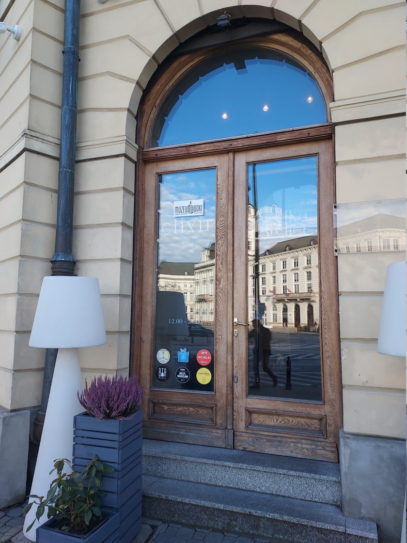 Zjadłam lunch z deserem za mniej niż 70 zł w ekskluzywnej restauracji Elixir. Jak to możliwe?