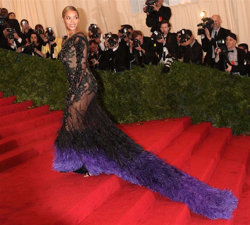 Beyonce Met Ball 2012