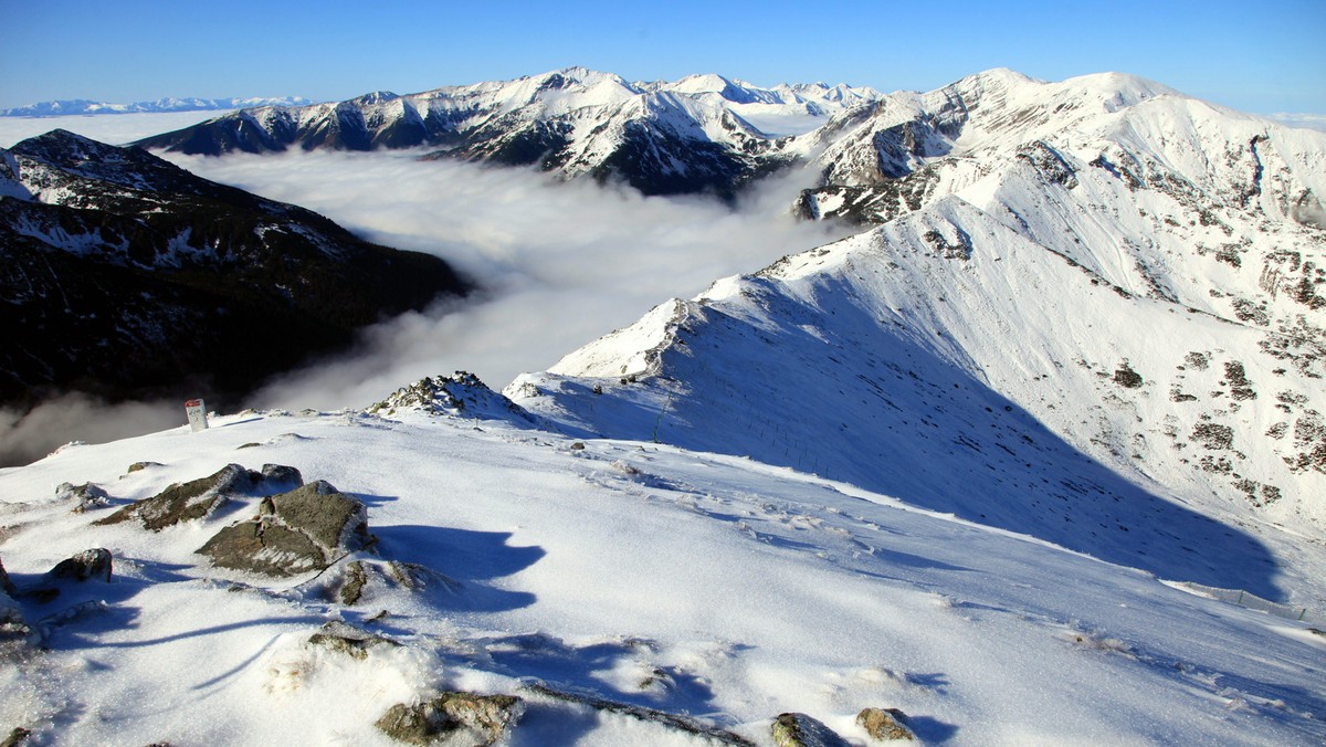 ZAKOPANE W TATRY ZAWITAŁA ZIMA