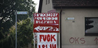 „F*** islam” na ulicach