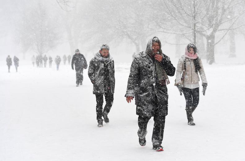 Londyn w czasie śnieżycy w lutym 2018 r., gdy doszło do ataku "bestii ze wschodu"