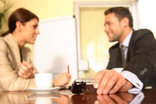 Wariograf zakazany, związki i tak protestują