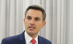 "Zamknij się, gówniarzu". Poselska kłótnia podczas sejmowej komisji