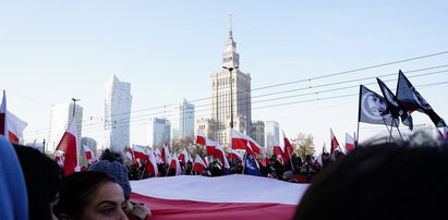 Przez Warszawę przeszedł Marsz Niepodległości. Było głośno, ale spokojnie