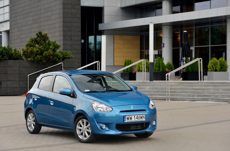 Mitsubishi space star