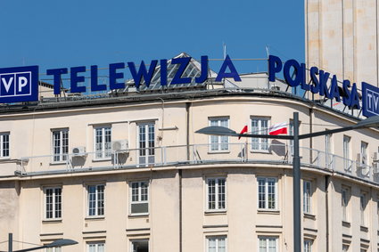 111 tys. Polaków przestało w 2020 r. płacić abonament. Wpływy najniższe od lat