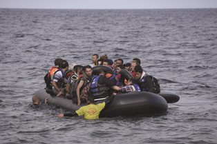 Skąd się biorą nastroje antyimigranckie? Badania: Nie chodzi o powody ekonomiczne