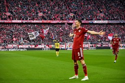 Lewandowski strzelił gola Borussii. Bayern mistrzem Niemiec [WIDEO]