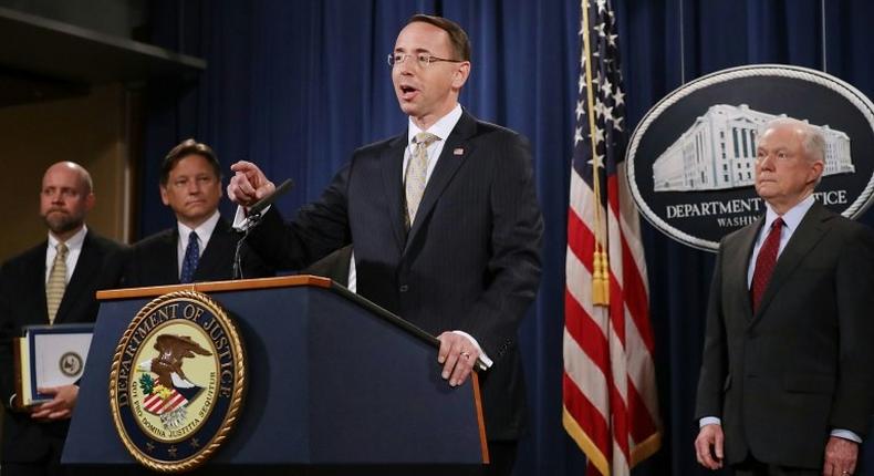 The shutdown of two dark web marketplaces announced by US Deputy Attorney General Rod Rosenstein (C), Attorney General Jeff Sessions (R) and other law enforcement officials came three weeks after AlphaBay stopped functioning with no explanation