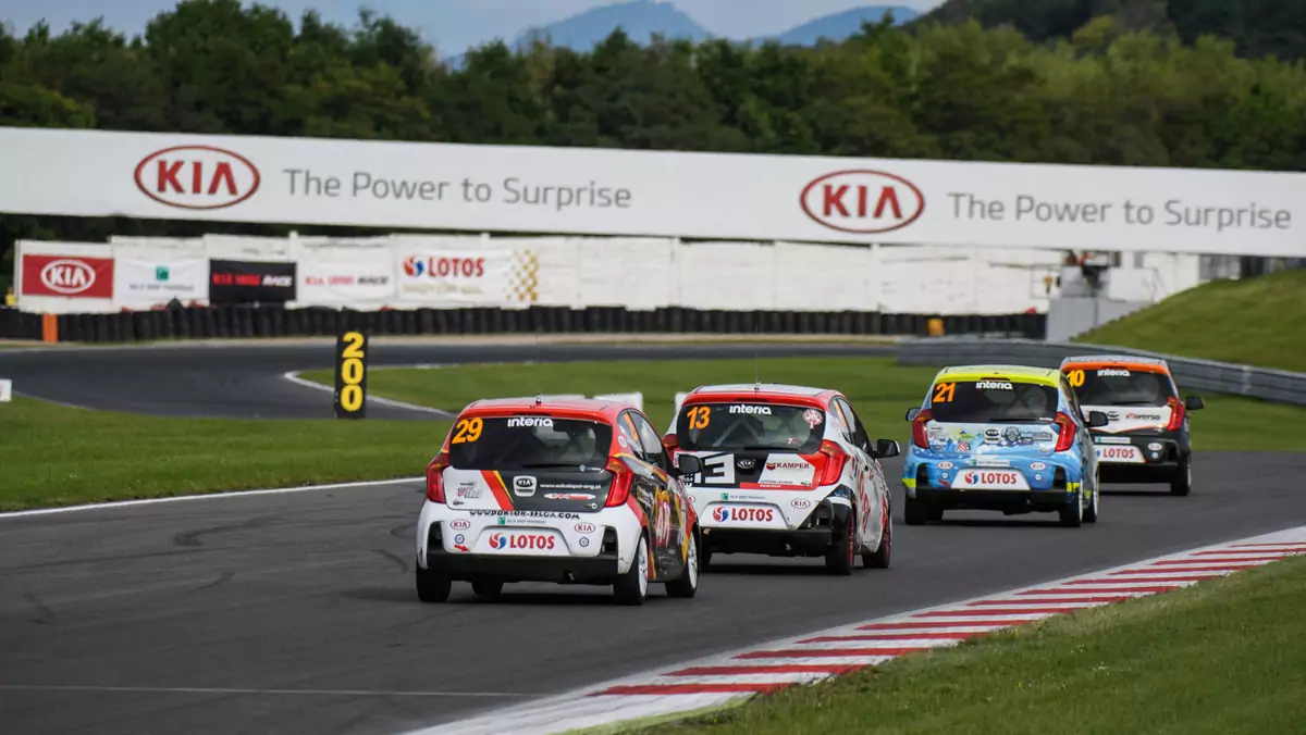 Kia Lotos Race 2017 - Tor Most