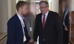 Komorowski zaatakowany na korytarzu TVP. FILM