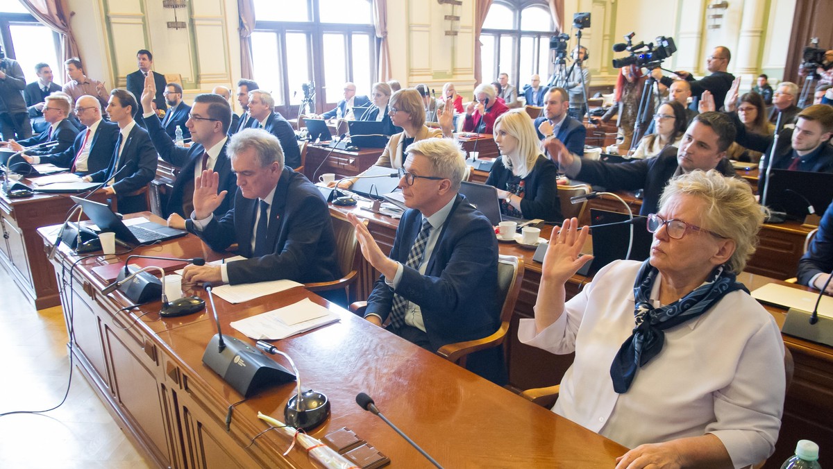 Rada Miasta Gda?ska g?osuje nad losem pomnika Henryka Jankowskiego