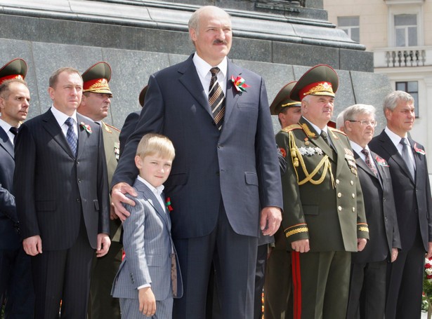 Ludzie Łukaszenki przepuszczają przez Polskę brudne pieniądze