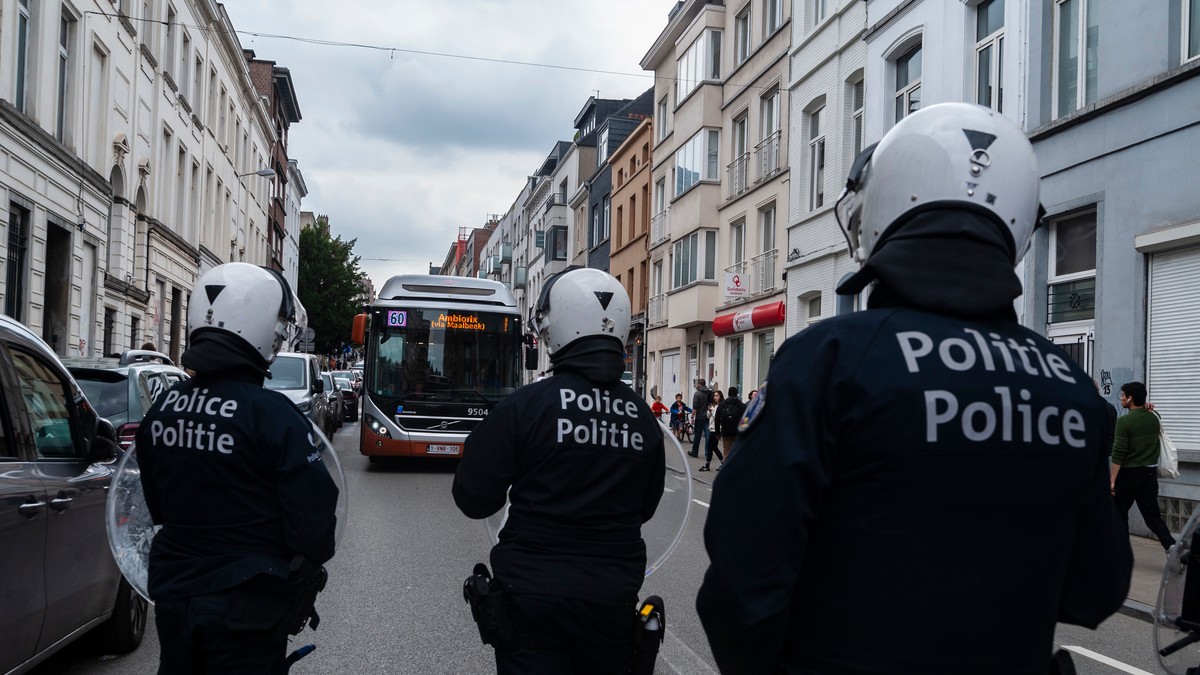 Rettenetes! Két embert agyonlőttek Brüsszel belvárosában: fotó a helyszínről