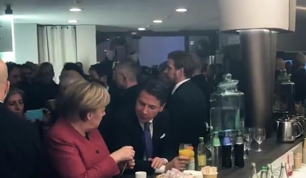 Angela Merkel, Đuzepe Konte, Davos, sc ostalo