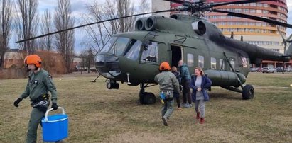 "Jedno życie zgasło, ale dało szansę czterem innym". Wyjątkowa akcja wojskowego śmigłowca