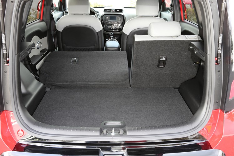 Kia soul - ile zmieści bagażnik?