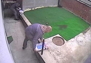 597518_video-nadzor-poslao-pavlovic-rade-11