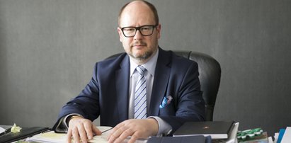 Paweł Adamowicz stanie przed komisją ds. Amber Gold