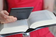 E-book handheld