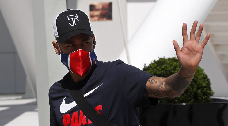 Neymar ismét edzésbe állhat. /Fotó:MTI/EPA