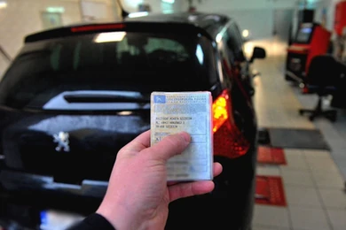 Nowe badanie techniczne auta w 2025. Żegnaj się z dowodem rejestracyjnym