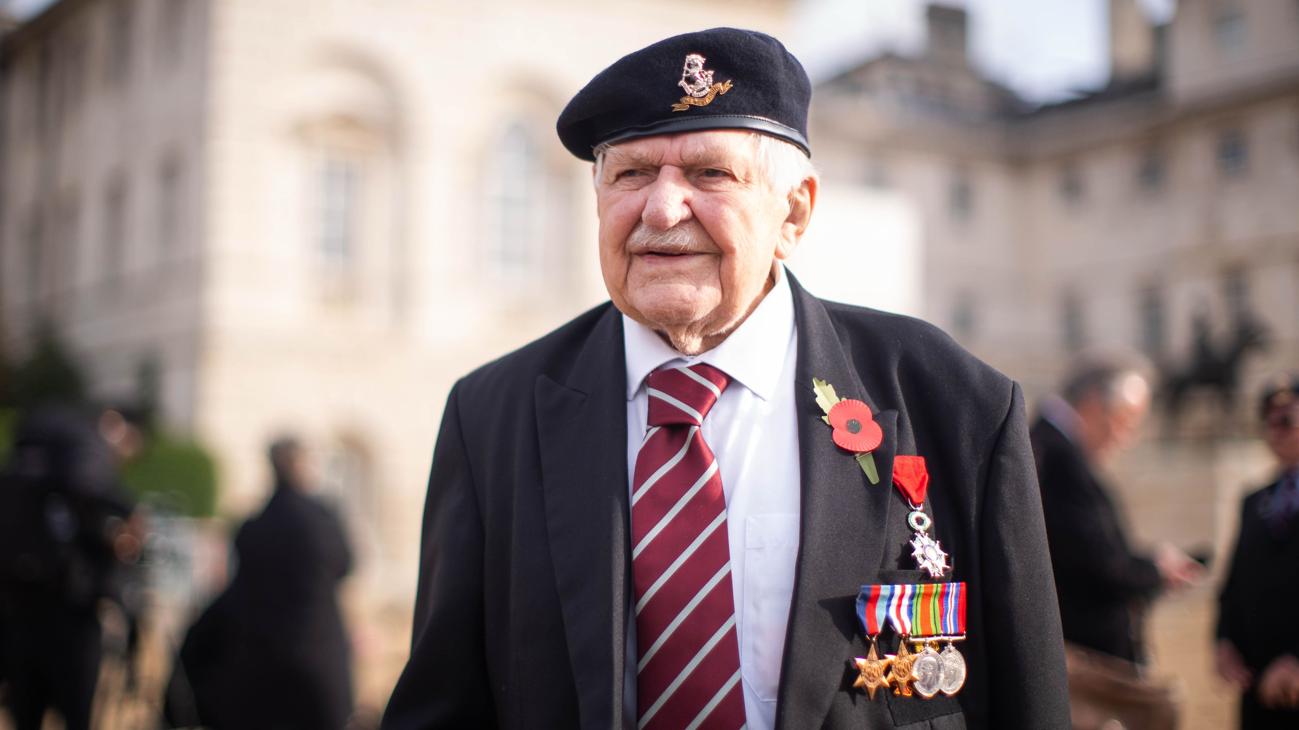 King Charles leads Remembrance Sunday as 100-year-old WWII veterans march