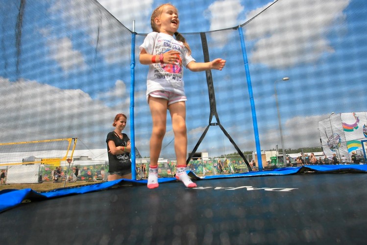 Familijne pole namiotowe na 19. Przystanku Woodstock