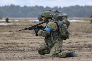 Masa wojska Rosji przy polskiej granicy. Szykują powtórkę z 2021 roku