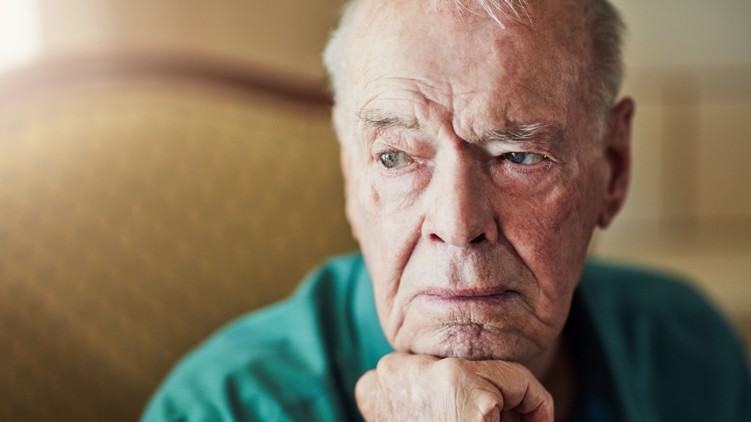 Alzheimer-kór, viselkedés, személyiség, memória