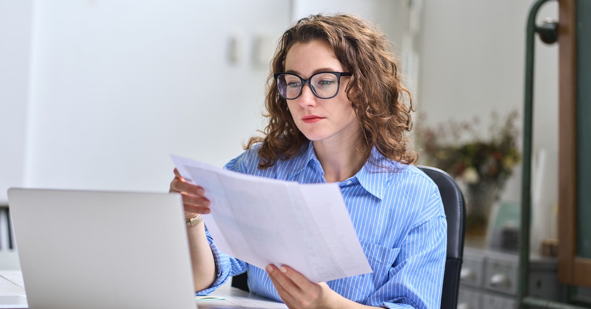 Szef KAS zgadza się na restrukturyzację z udziałem spółki holdingowej