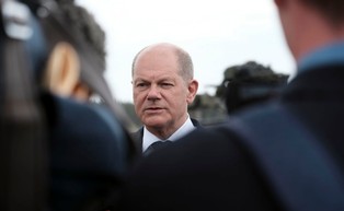 Kanclerz Scholz o relacjach NATO - Rosja: Partnerstwo w przyszłości jest „niewyobrażalne”