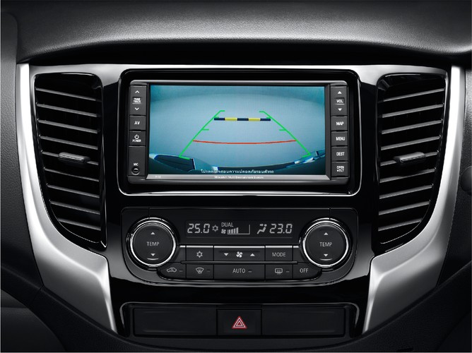 Mitsubishi triton to nowe mitsubishi L200