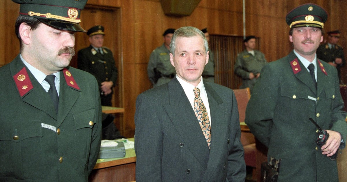 Dziennikarz pisał o zabitych prostytutkach. W nocy sam je zabijał. W więzieniu uwierzyli w jego zmianę