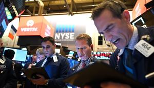 Traders.JOHANNES EISELE/AFP via Getty Images