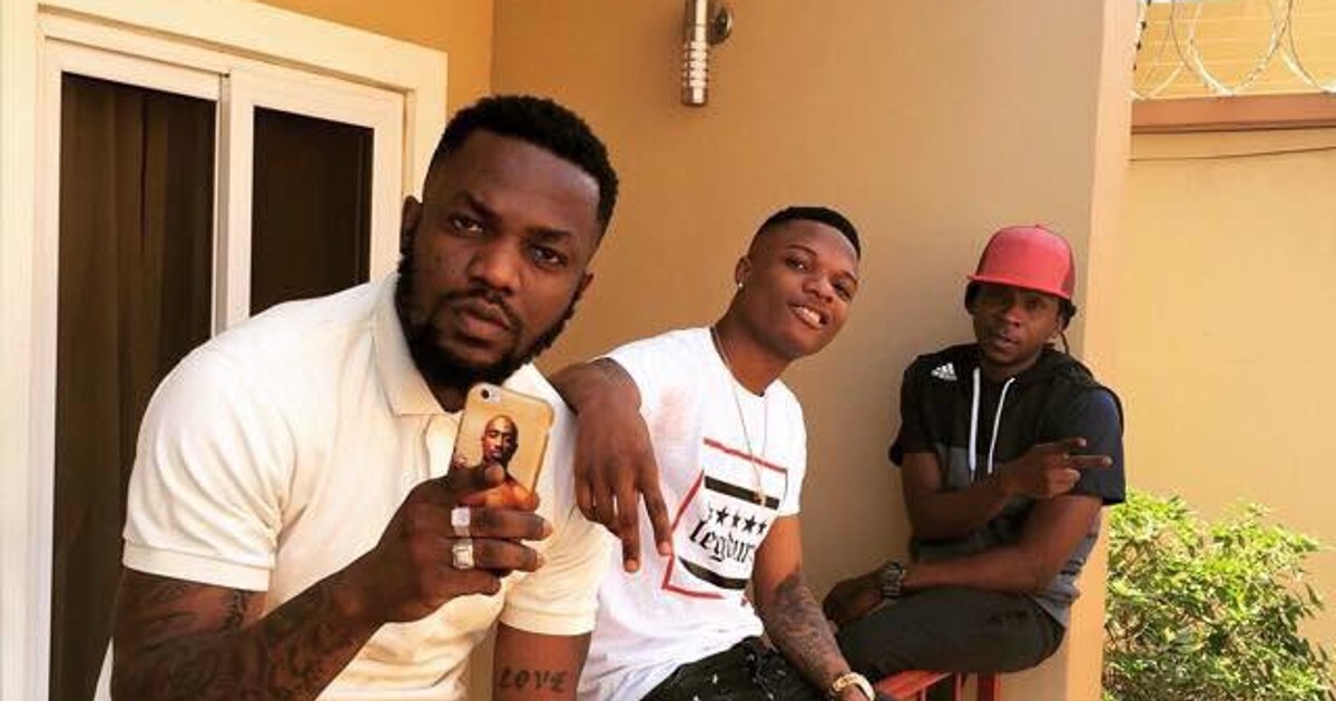 Omar Sterling performs with Wizkid; says 'I don't believe in Ghana or Nigeria' (WATCH) - Vimarsana News